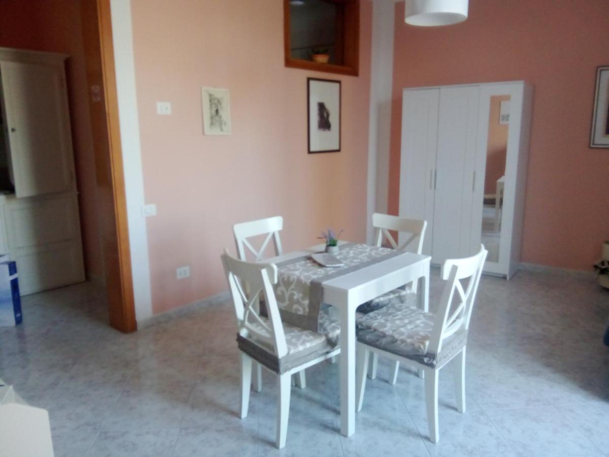 Al Crocifisso...Da Nonna Pia Apartment Salerno Ngoại thất bức ảnh
